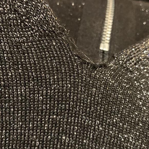 Michael Kors cutout shimmery top XXS NWOT - Picture 7 of 7